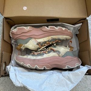 Sorel Kinetic Breakthru Tech Lace Sneakers